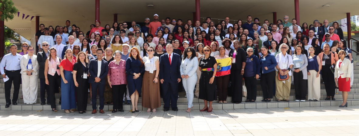 Especialistas de Iberoamérica participan en seminario sobre archivística que se realiza en Panamá